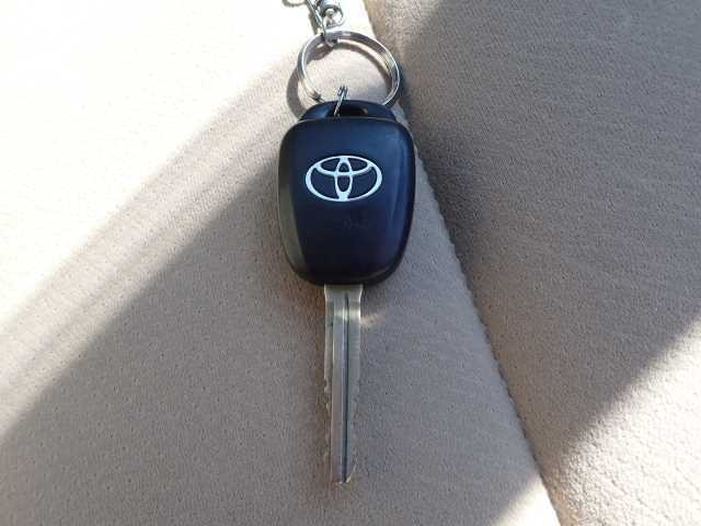 TOYOTA COROLLA AXIO 2014