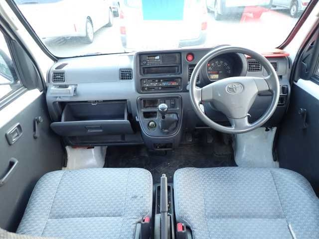 TOYOTA PIXIS VAN 2016