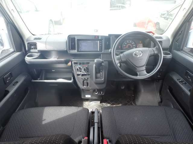 TOYOTA PIXIS VAN 2018