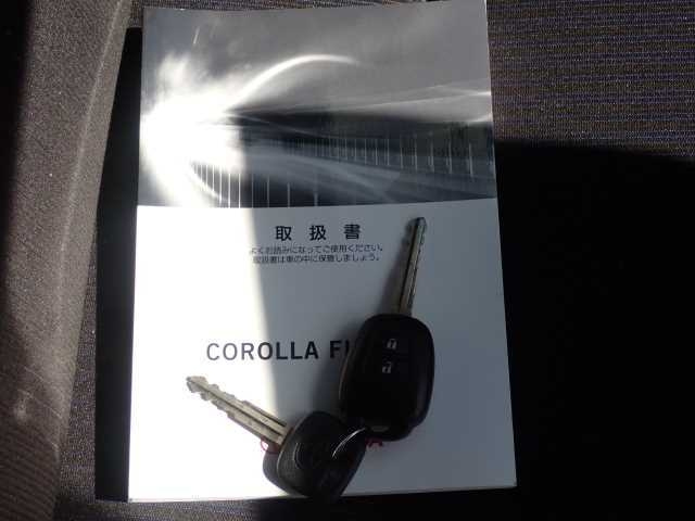 TOYOTA COROLLA FIELDER 2017