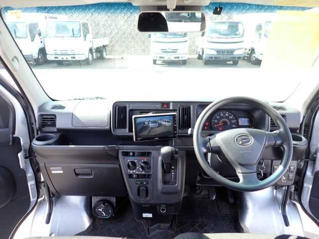 DAIHATSU HIJET VAN 2018