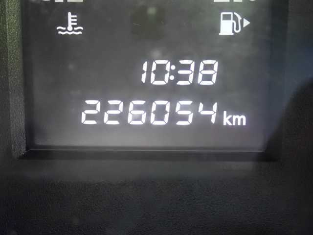 NISSAN CARAVAN VAN 2018