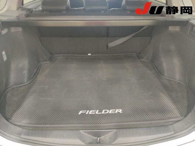 TOYOTA COROLLA FIELDER 2011
