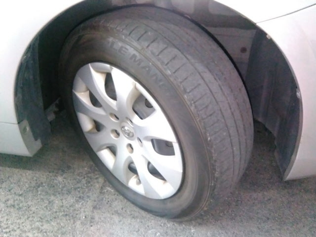 TOYOTA PRIUS ALPHA 2012