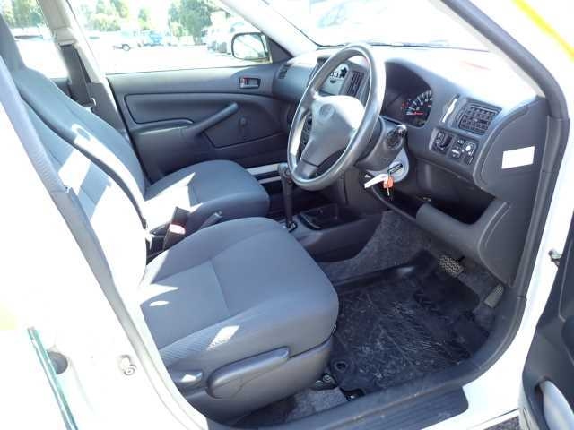 TOYOTA PROBOX 2014