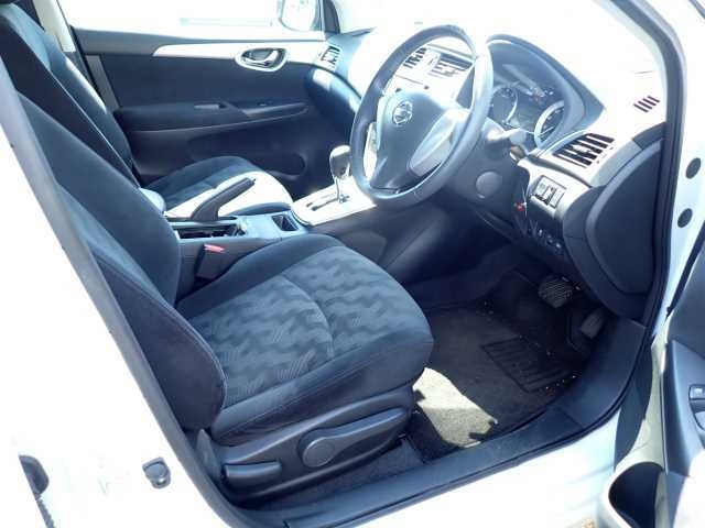 NISSAN SYLPHY 2017
