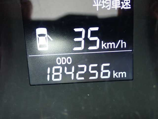TOYOTA PREMIO 2016