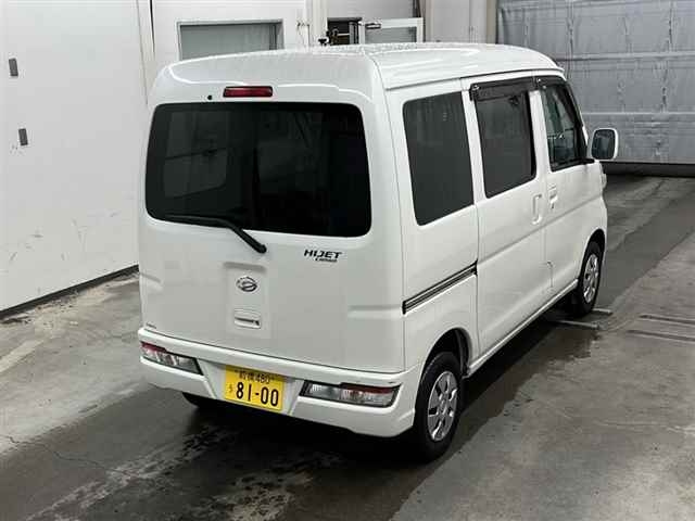 DAIHATSU HIJET VAN 2018