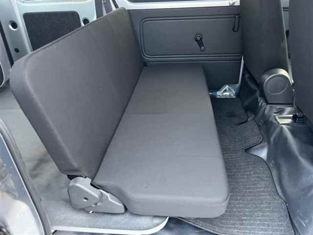 DAIHATSU HIJET VAN 2019