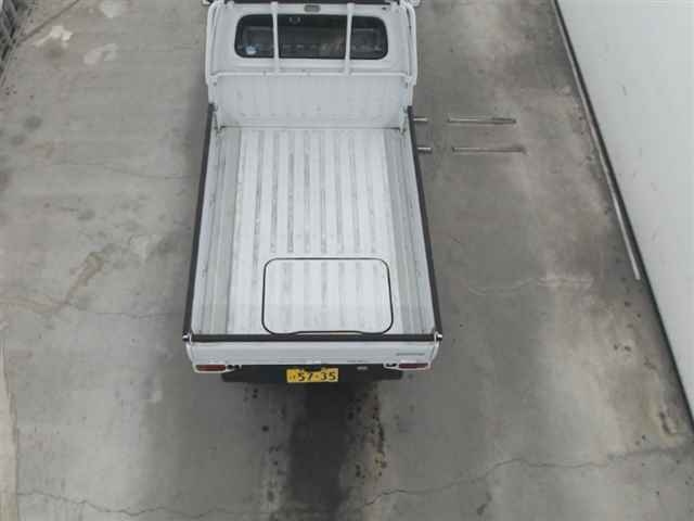 SUBARU SAMBAR 2011