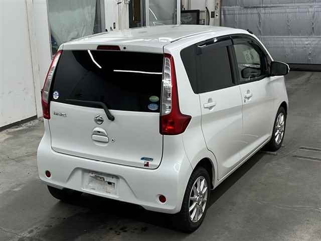 NISSAN DAYZ 2013