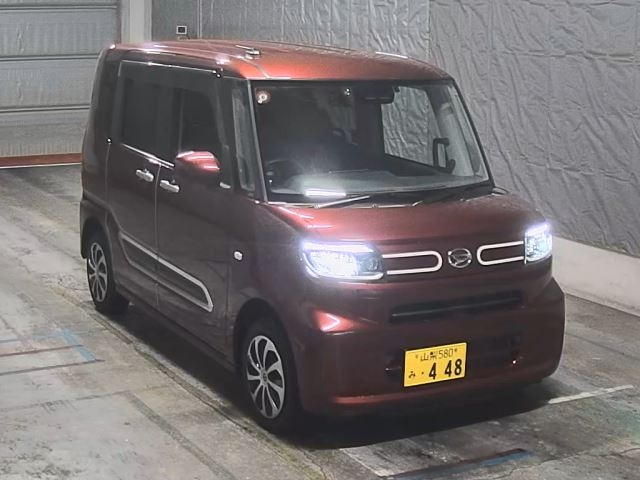 DAIHATSU TANTO 2020