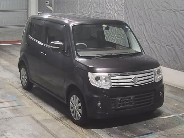 SUZUKI MRWAGON 2013