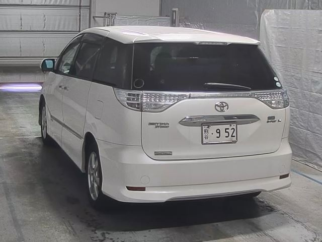 TOYOTA ESTIMA HYBRID 2009