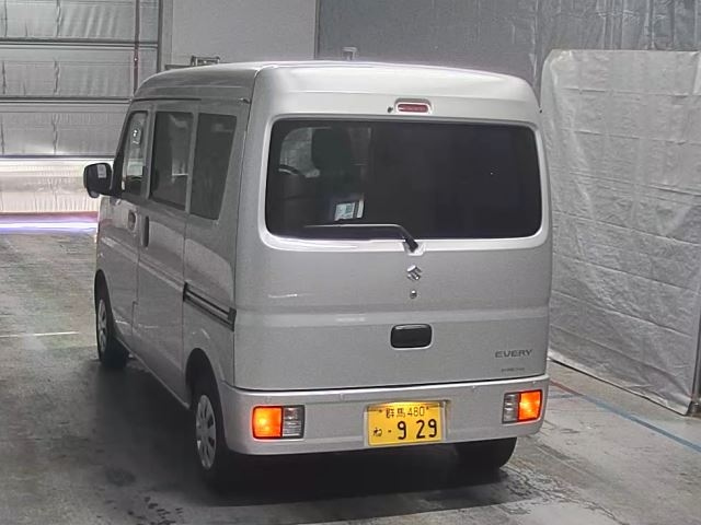 SUZUKI EVERY 2023