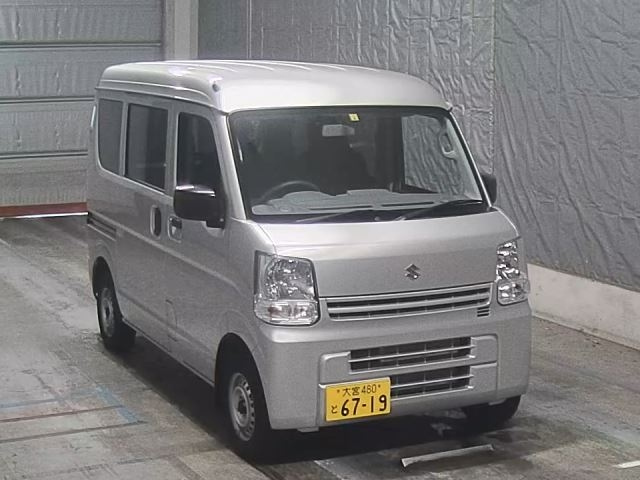 SUZUKI EVERY 2023
