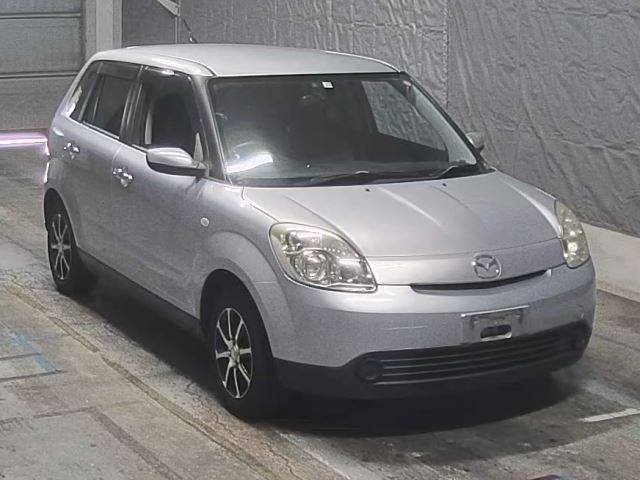 MAZDA VERISA 2009
