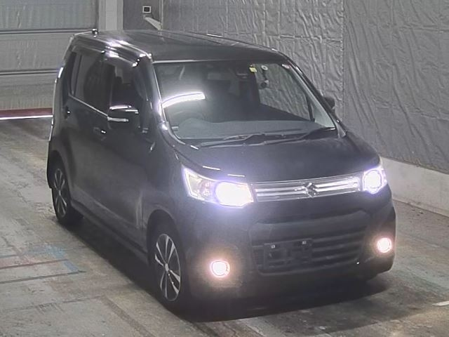 SUZUKI WAGON R 2013