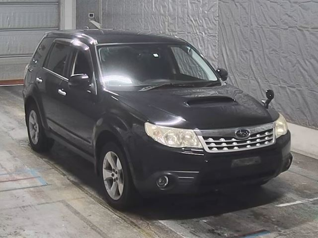 SUBARU FORESTER 2011