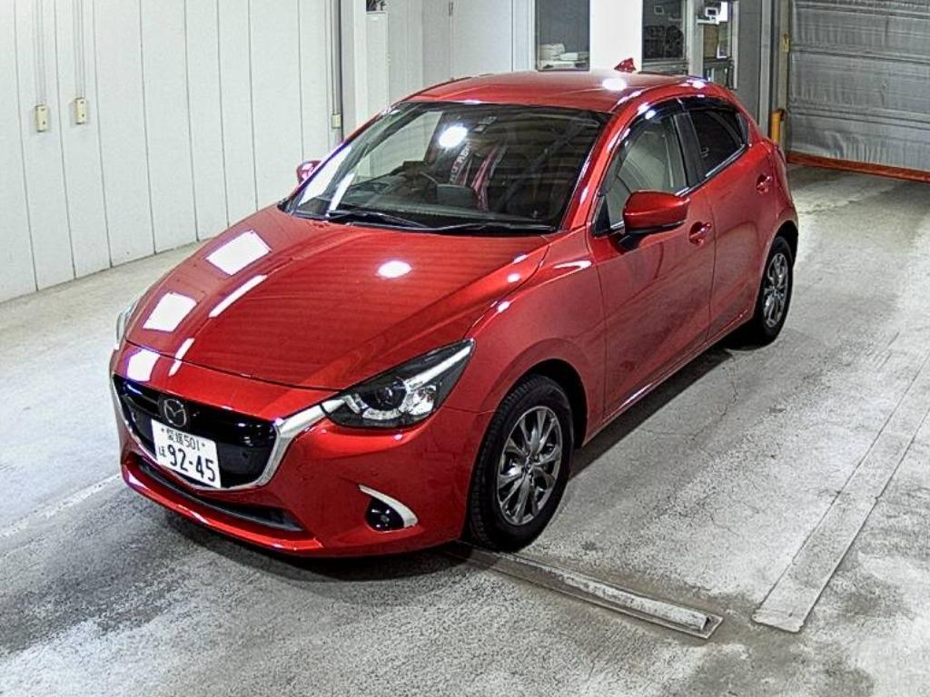 MAZDA DEMIO 2017
