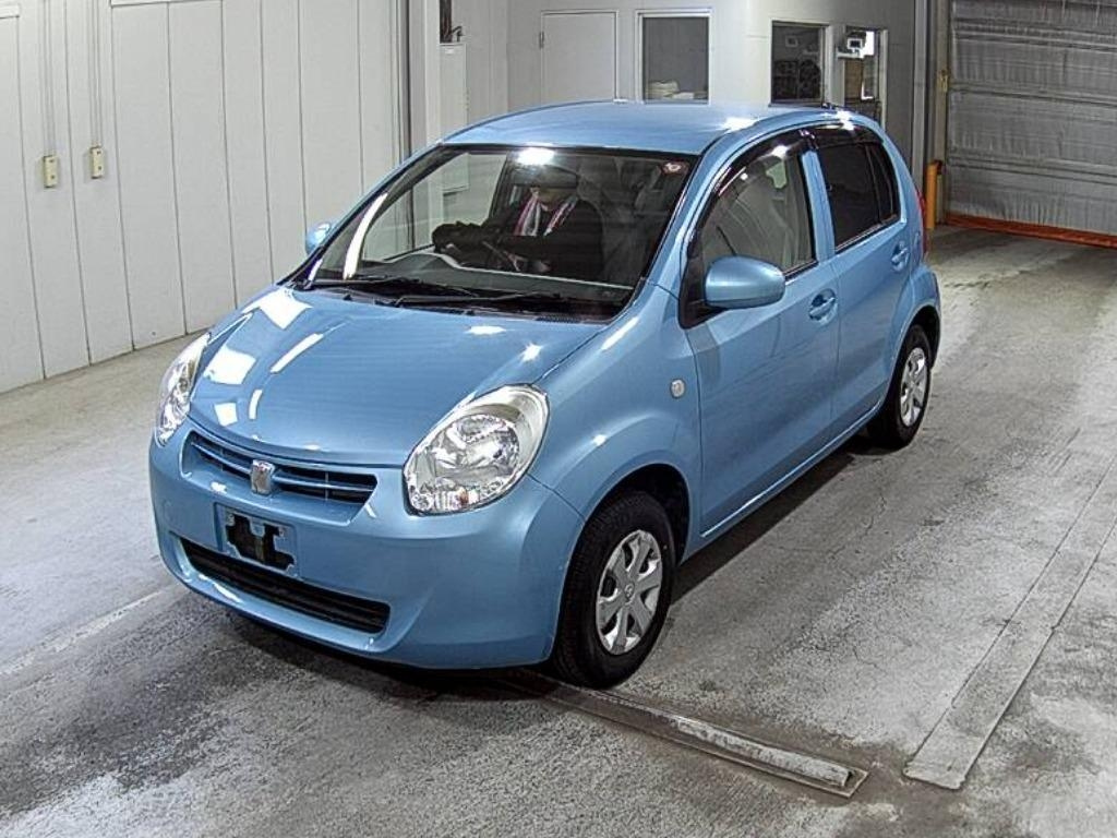 TOYOTA PASSO 2013