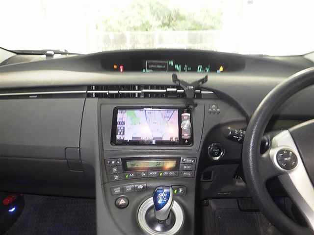 TOYOTA PRIUS 2010