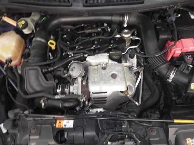FORD FIESTA 2015