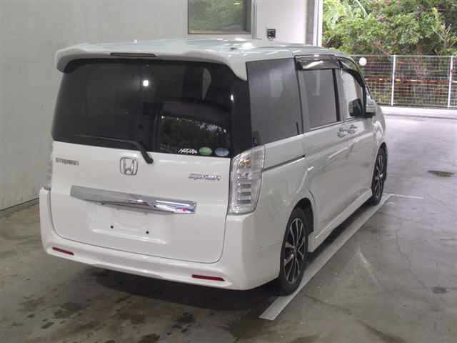 HONDA STEP WAGON 2012