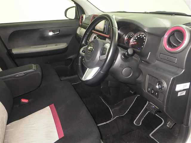 DAIHATSU BOON 2017