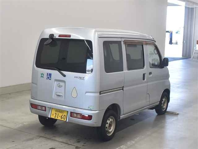 DAIHATSU HIJET VAN 2011