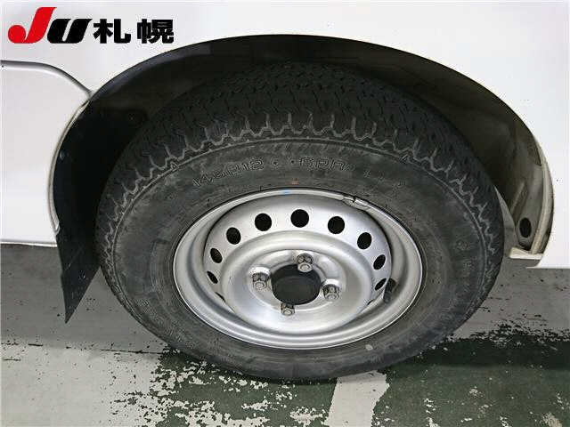NISSAN CLIPPER TRUCK 2016