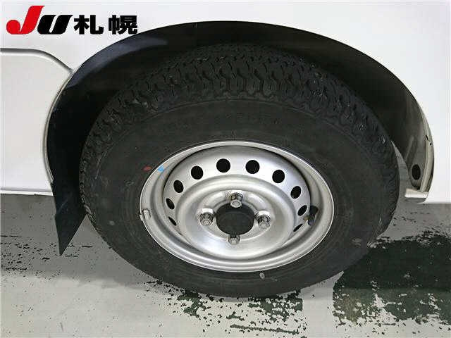 NISSAN CLIPPER TRUCK 2016