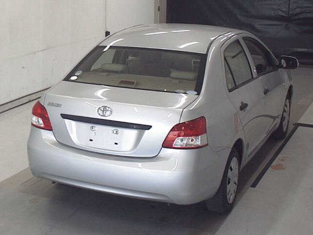 TOYOTA BELTA 2012