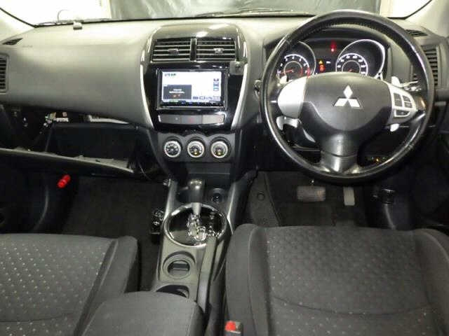 MITSUBISHI RVR 2010