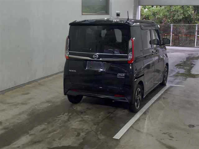 NISSAN ROOX 2022