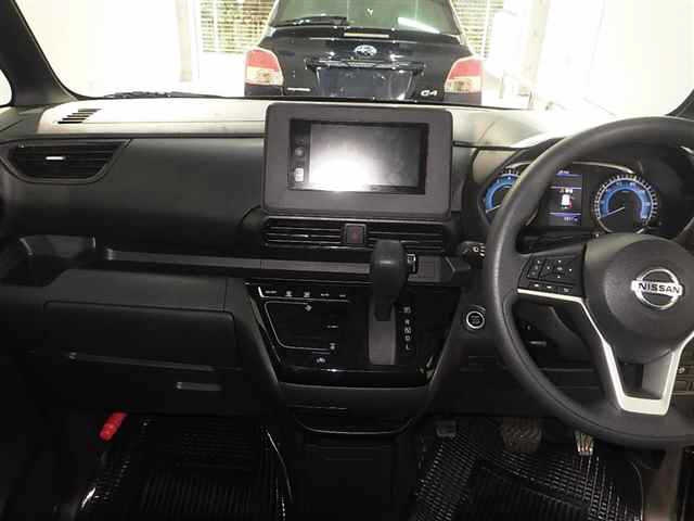 NISSAN ROOX 2022