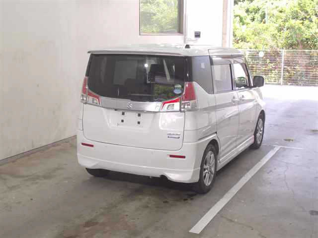 SUZUKI SOLIO 2017