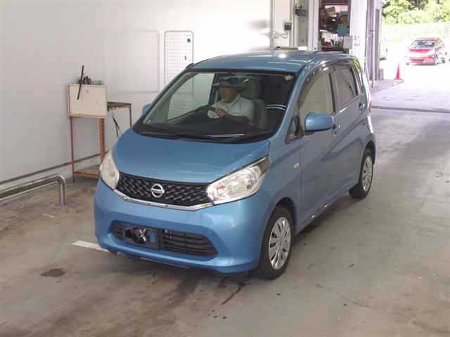 NISSAN DAYZ 2013