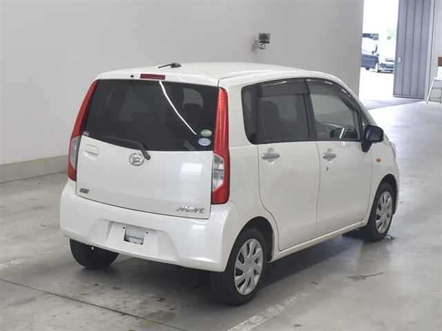 DAIHATSU MOVE 2013