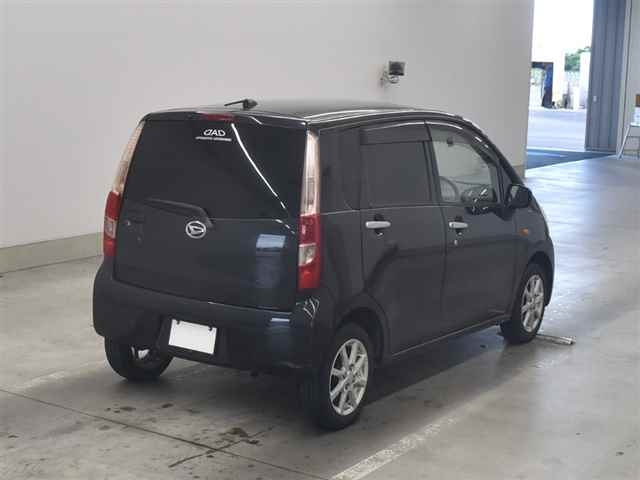 DAIHATSU MOVE 2011