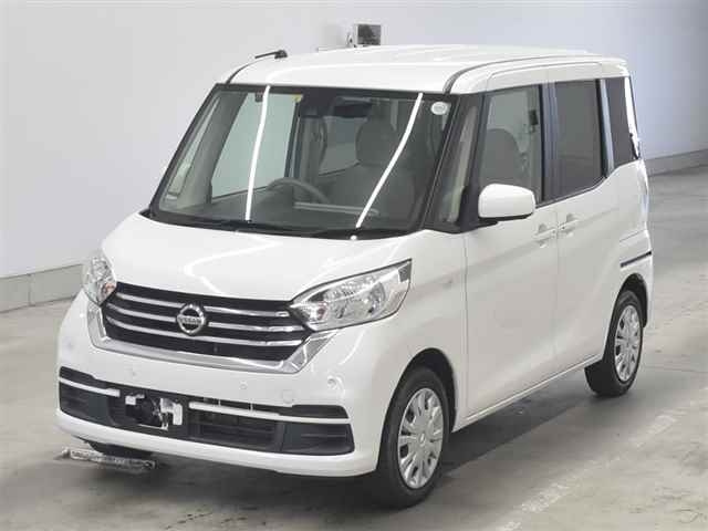 NISSAN DAYZ ROOX 2019
