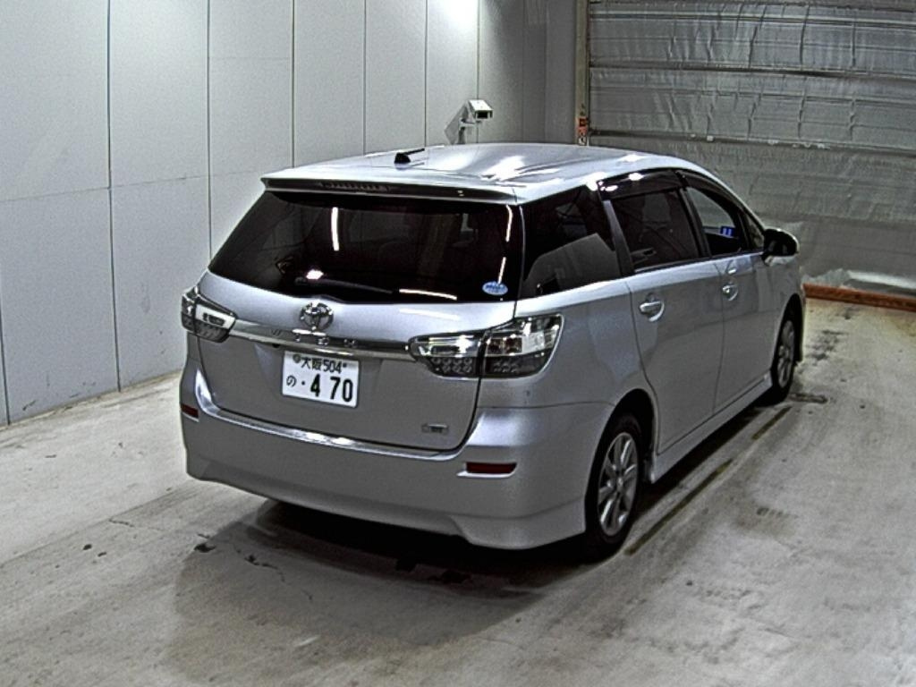 TOYOTA WISH 2012
