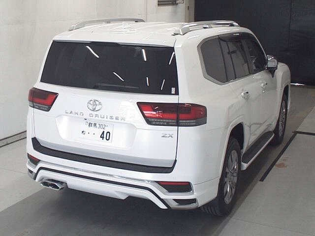 TOYOTA LAND CRUISER 2024