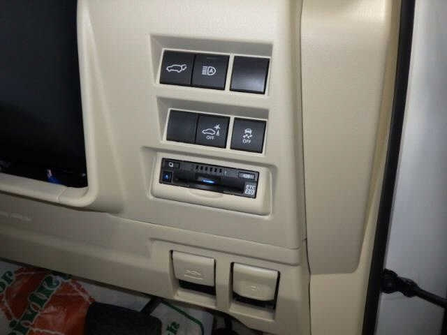 TOYOTA LAND CRUISER 2024