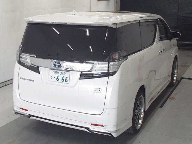 TOYOTA VELLFIRE 2015