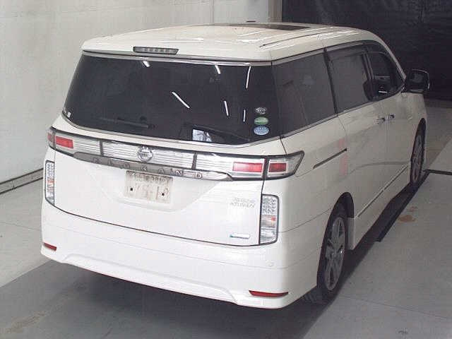 NISSAN ELGRAND 2013
