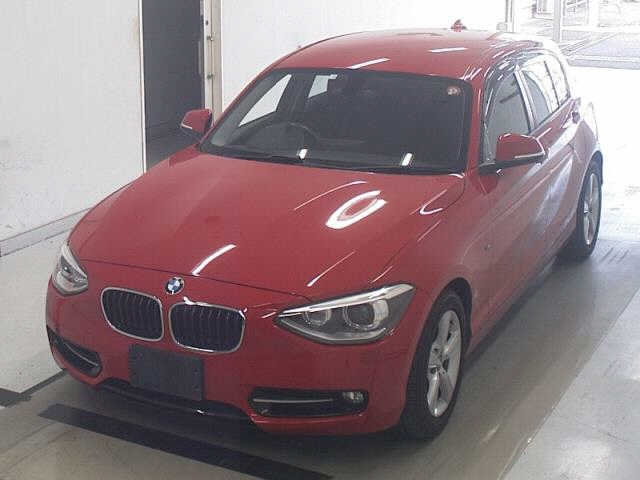 BMW 1 SERIES 2011