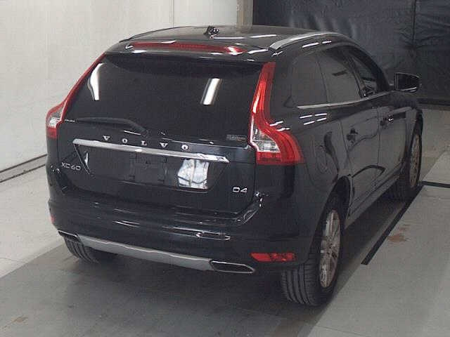 VOLVO XC60 2015