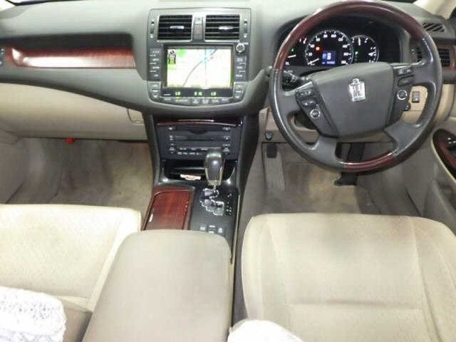 TOYOTA CROWN 2008