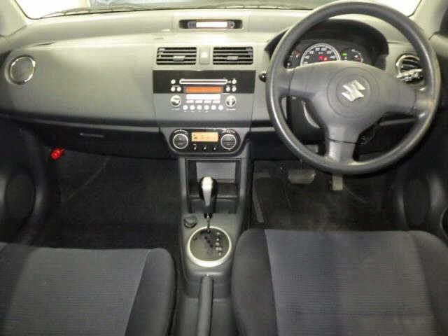 SUZUKI SWIFT 2009
